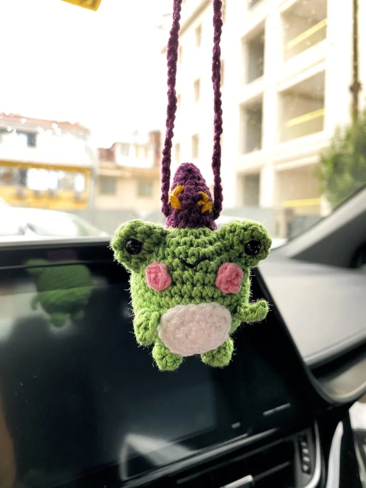 Woven Animal Car Hanging Ornament, Colorful Handmade Knitting Frog, Mushroom Pendant, Wall Hanging, Auto Interior Accessories