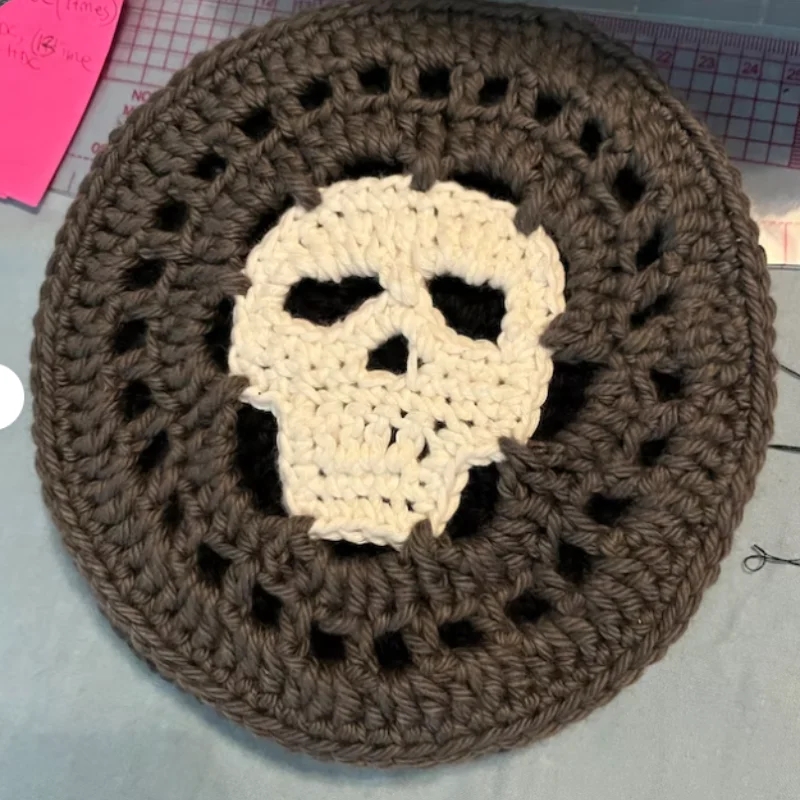 Halloween Table Decor With Spooky Skull Pattern, Table Place Mat, Knitted Fabric Coasters For Dining Table, Halloween Decor