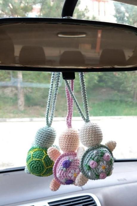 Car Hanging Pendant Decor, Interior Mirror Pendant, Creative Cute Style, Hand-woven Turtle Doll, Ladies Bag Pendant, Gift