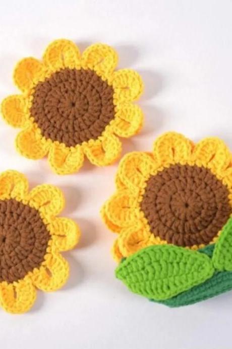Round Knitted Sunflower Coaster, Tea Coaster, Handmade Cup Craft Set, Kitchen Table Crocheting, Knitting Mat
