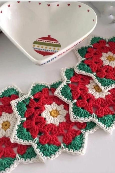 Home Decor Coasters Hand Hook Knitted Coasters Christmas Party Flowers Coasters Insulation Protection Table Treasure Kitchen Mat